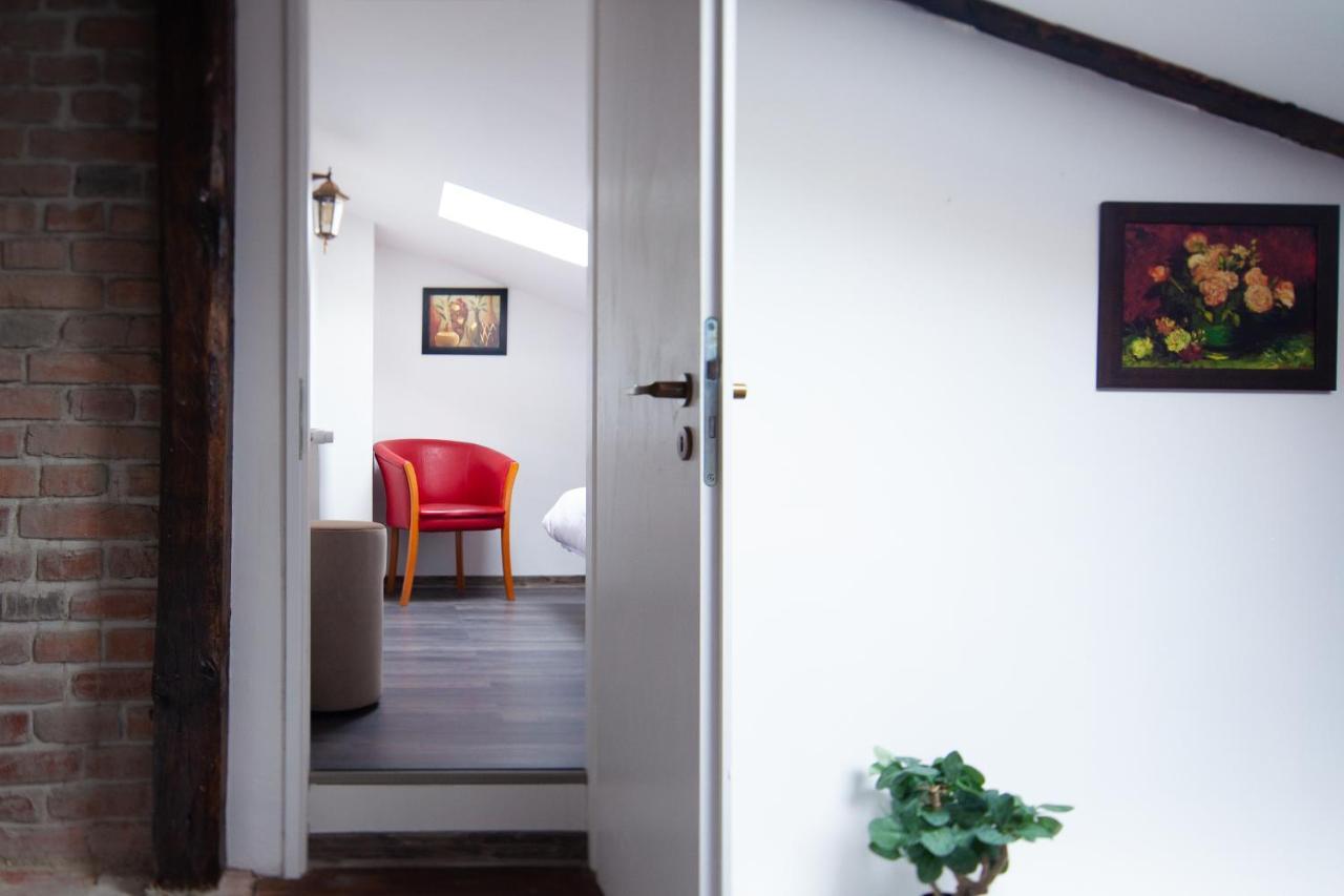 Apartament Little Paris Booutique In Old Town Center