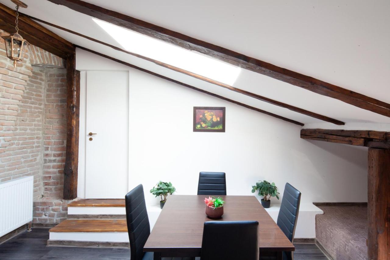 Little Paris Booutique In Old Town Center Apartament